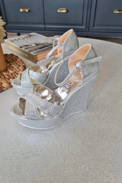 135 7406 Topukla Kadın Dolgu Topuklu Taşlı Abiye Ayakkabı - 11