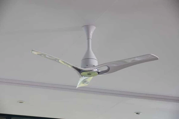 LG Wi-Fi Dual Wing Uzaktan Kumandalı Sessiz Tavan Vantilatörü - 2