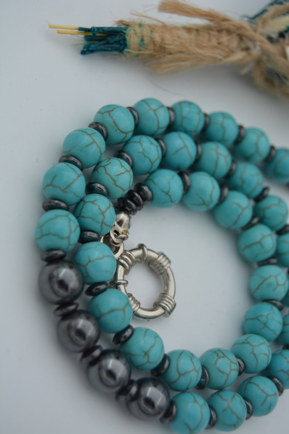 STONEAGE Hematit ve Turkuaz Taşlı T Kilit Şifa Kolyesi ürün görseli