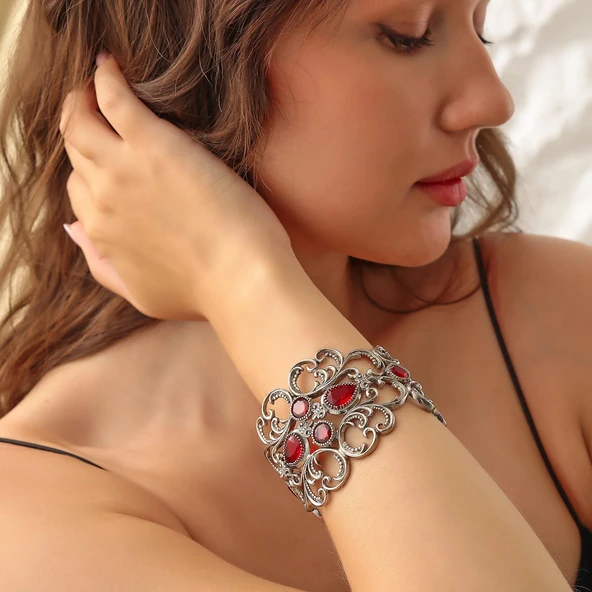 Kırmızı Yakut Taşlı Kalın Bilezik ürün görseli 1