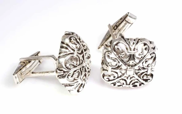 925 Ayar Gümüş Ajur Desenli Kare Kol Düğmesi ürün görseli