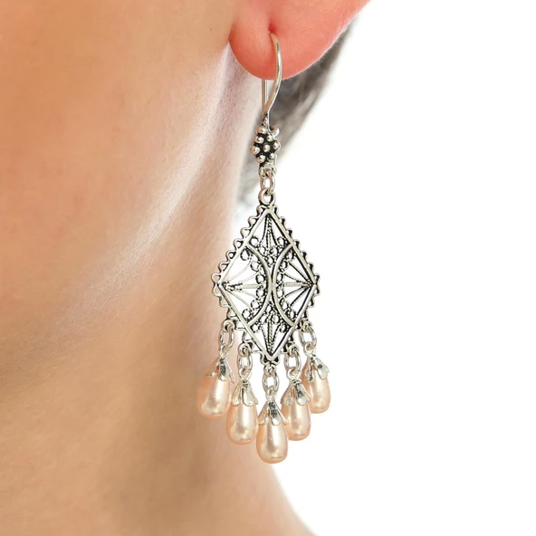 925 Ayar Gümüş Baklava Desenli İnci Taşlı Küpe ürün görseli 1