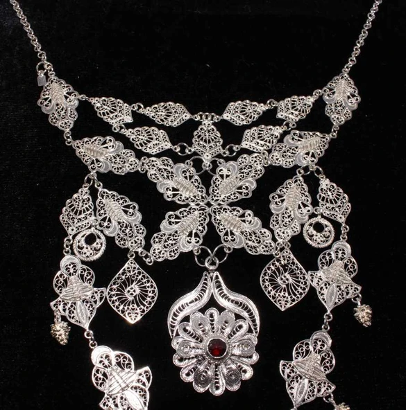 925 Ayar Gümüş Kırmızı Taşlı Telkari Kolye - Resim 3