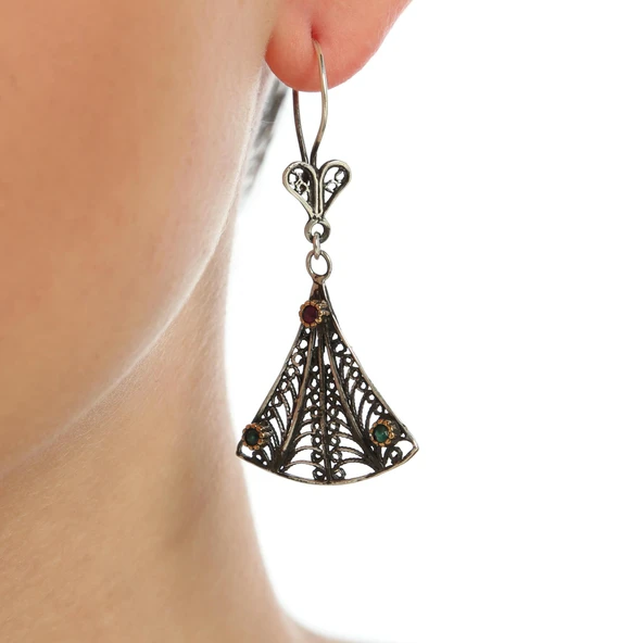 Yelpaze Modeli 925 Ayar Gümüş Taşlı Telkari Küpe - Resim 6