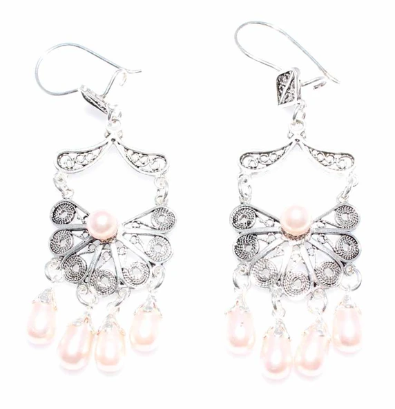 925 Ayar Gümüş Yelpaze Desenli İnci Sallantılı Telkari Küpe - Resim 2