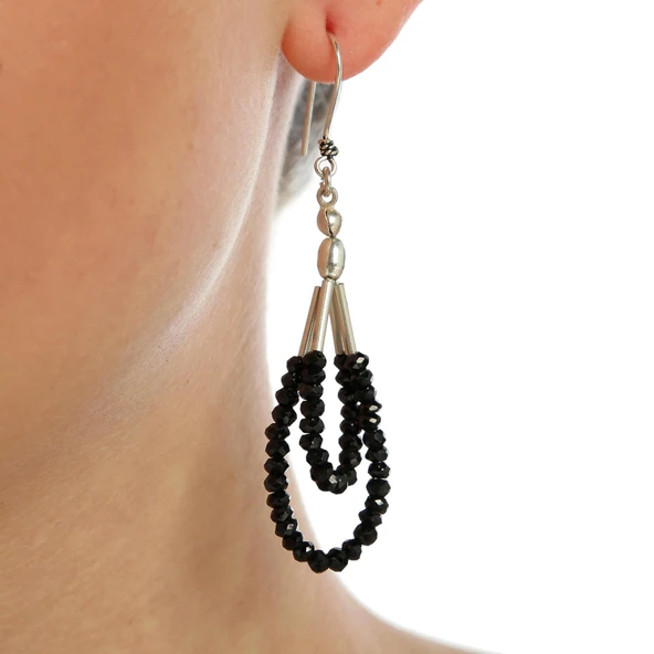 925 Ayar Gümüş Oniks Taşlı Halka Küpe ürün görseli 1