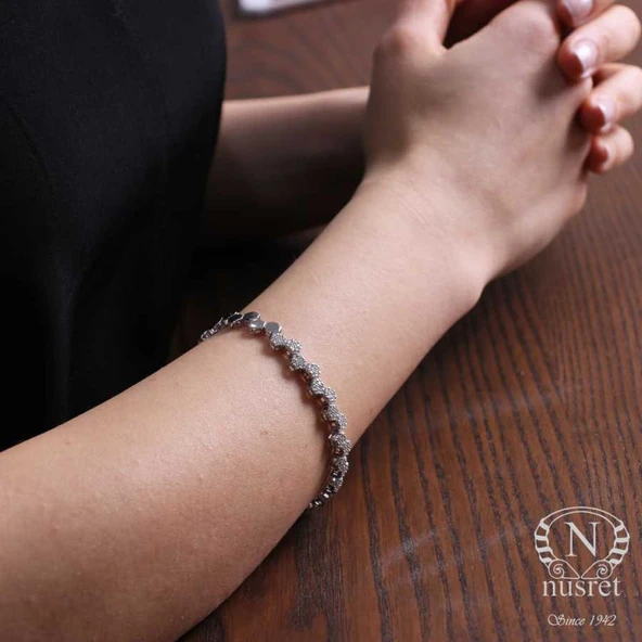 925 Ayar Gümüş Petek Desenli Pırlanta Montür Bileklik - Resim 4