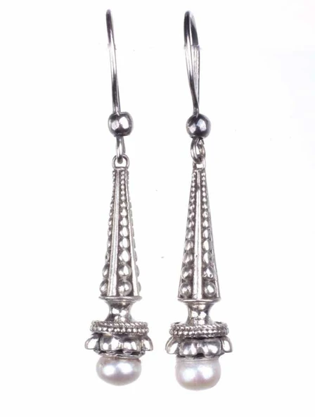 925 Ayar Gümüş İnci Taşlı Buket Tasarım Küpe - Resim 4