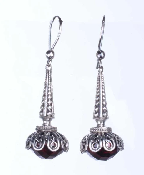 925 Ayar Gümüş Kırmızı Zirkon Taşlı Sallantılı Küpe - Resim 4