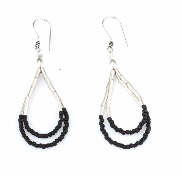 925 Ayar Gümüş Oniks Taşlı Damla Küpe - Resim 2