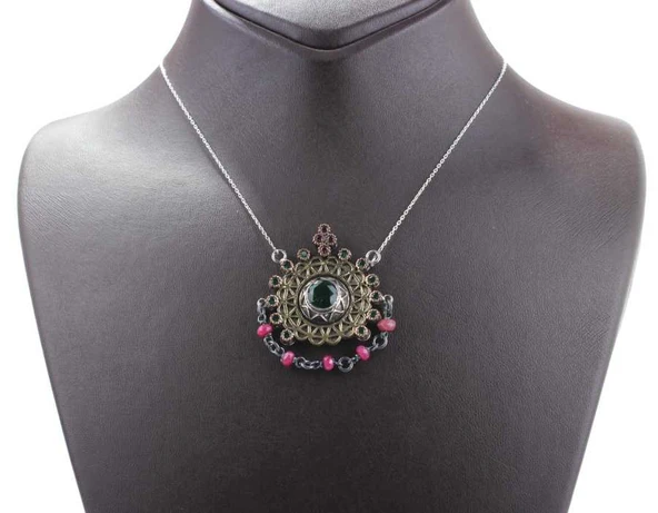 925 Ayar Gümüş ve Bronz Karışımı Yakut ve Zümrüt Taşlı Desenli Otantik Kolye - Resim 3