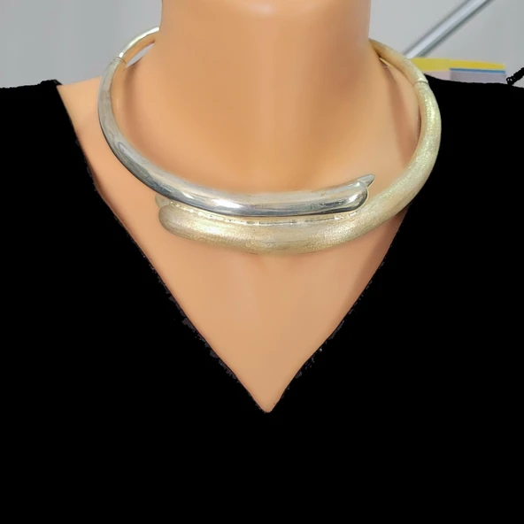 925 Ayar Gümüş Yunus Kolye ürün görseli