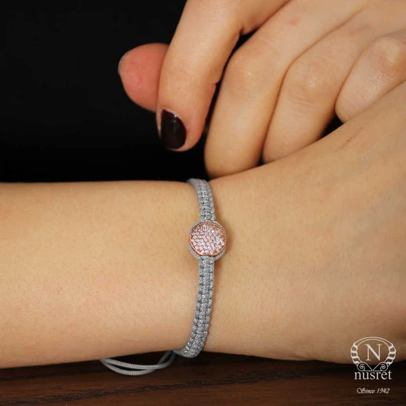 925 Ayar Gümüş Siyah ve Beyaz Zirkon Taşlı Çift Taraflı Gri Örgü Bileklik ürün görseli