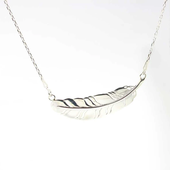 925 Ayar Gümüş Zincirli Büyük Yaprak Kolye ürün görseli