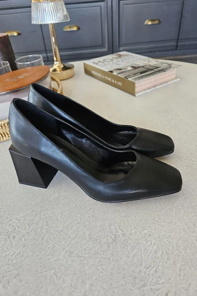 10 331 Topukla Kadın KlasikTopuklu Kare Küt Burun Ayakkabı - Resim 7