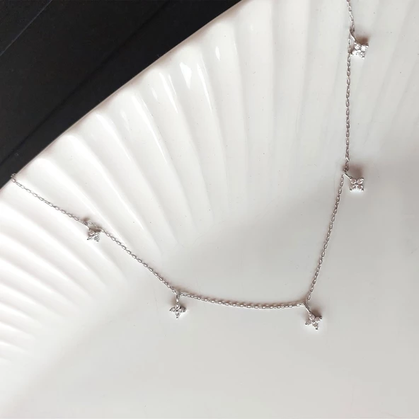 Vaoov 925 Ayar Gümüş Rodyumlu Çiçek Kolye - Resim 4