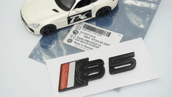 DK Tuning S5 Siyah Gri Kırmızı Bagaj Logo Audi İle Uyumlu - 5