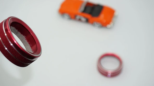 DK Tuning Mustang 15-21 Ses Açma Düğmeleri Kırmızı Dekoratif Halkaları