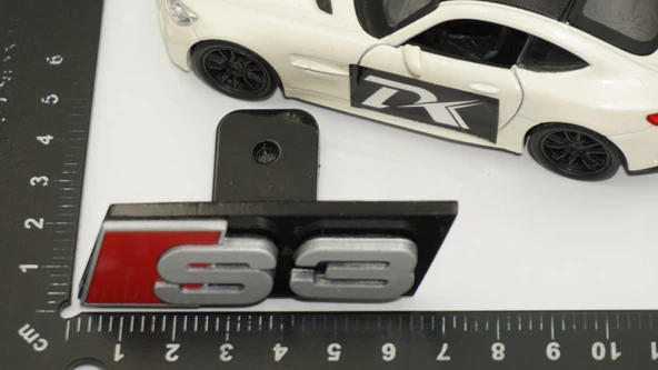 DK Tuning S3 Gri Kırmızı Ön Panjur Logo Arma Audi İle Uyumlu - 2