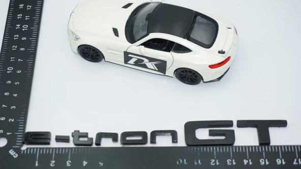 DK Tuning e-tron GT Bagaj Siyah Yazı Logo Audi İle Uyumlu - 2