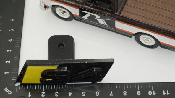 DK Tuning S4 Siyah Sarı Ön Panjur Logo Arma Audi İle Uyumlu - Resim 2