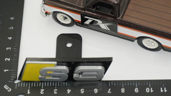 DK Tuning S3 Gri Sarı Ön Panjur Logo Arma Audi İle Uyumlu - Resim 2