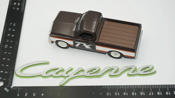 DK Tuning Porsche Cayenne Yeşil Gri ABS Yazı Logo Arma - Resim 2