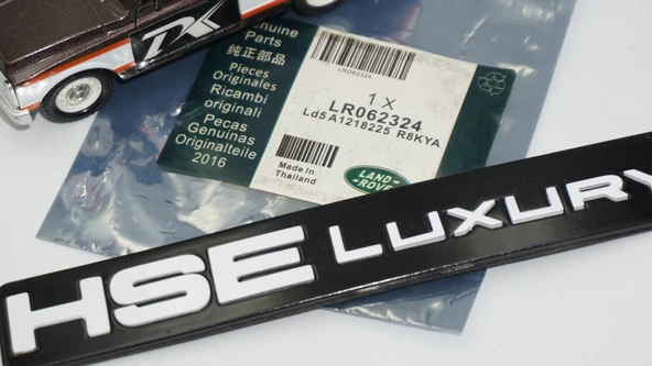 DK Tuning Land Rover Discovery 4 HSE Luxury Bagaj Siyah Beyaz Logo Amblem - Resim 5