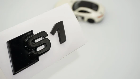 DK Tuning S1 Siyah 3M Bagaj Logo Audi İle Uyumlu