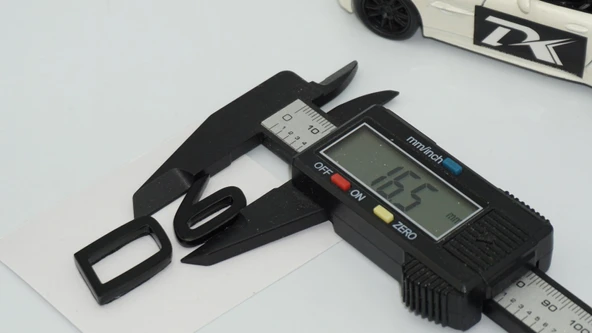 DK Tuning D6 Küçük Boy Siyah Bagaj Yazı Logo Volvo ile Uyumlu - Resim 2