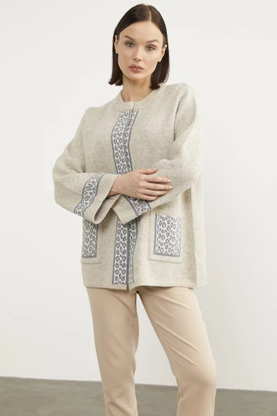 Leopar Detaylı Geniş Kalıp Triko Hırka - Bej - 4