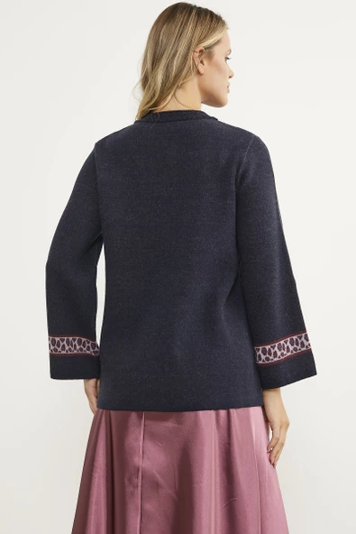 Leopar Detaylı Geniş Kalıp Triko Hırka - Lacivert - Resim 6