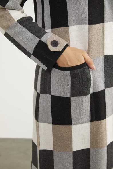 Blok Desenli Renkli Uzun Hırka - Siyah - Resim 4