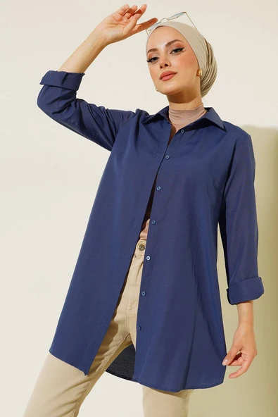 Klasik Yakalı Oval Kesim Lacvert Gömlek ürün görseli 1