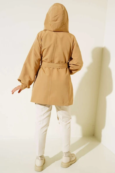 Kapşonlu Çıt Çıt Kısa Trenç Camel - Resim 3