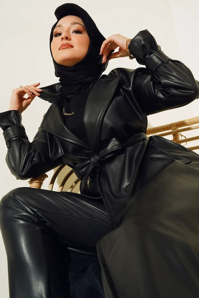 Düğmeli Kuşaklı Deri Trençkot Siyah ürün görseli 1