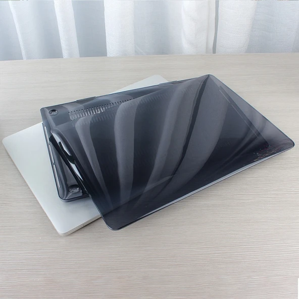 MacBook Air 15.3 İnç Kılıf Kristal Parlak TPU Sert Kapak M4-M3-M2 Uyumlu İnce Hafif Darbe Çizik Koruma - Resim 5