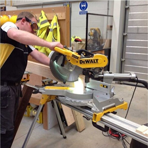 Dewalt Gönye Testere Sağ/sol Zıvanalı ve Raylı 305MM 1675WATT DWS780 - 5