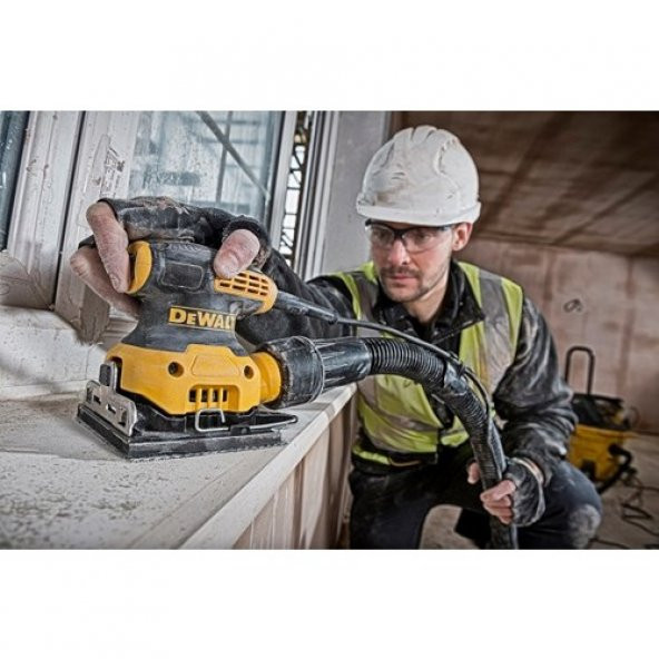 Dewalt DWE6411-QS 230W 1/4 Tabaka Profesyonel Titreşimli Zımpara - 5