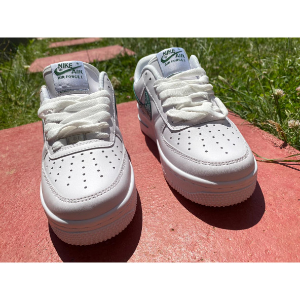 Nike Air Force 1 '07 ESS Paisley Sneakers - 12