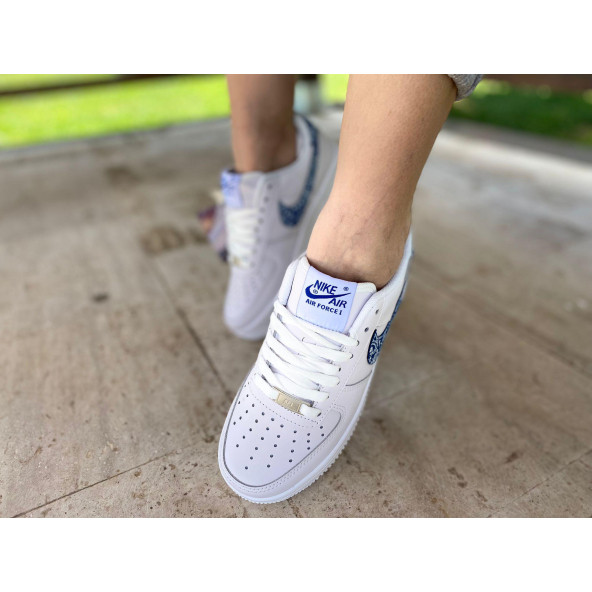Nike Air Force 1 '07 ESS Paisley Sneakers - 3