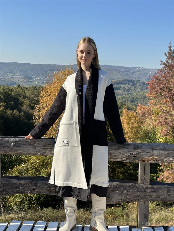 KADIN ÜÇ İPLİK ŞARDONLU KALIN PENYE TASARIM KABAN BEYAZ - BUTİK ESRA KANDEMİR A1732 - Resim 6