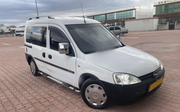 COMBO C TAVAN ÇİTASI PORTBAGAJ 2001 2002 2003 2004 2005 2006 2007 2008 2009 2010 2011 ürün görseli