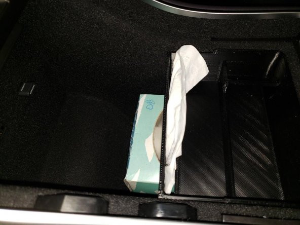 Tesla Model 3 Orta Konsol Tepsi Bin Depolama Plastik Aparat - 8