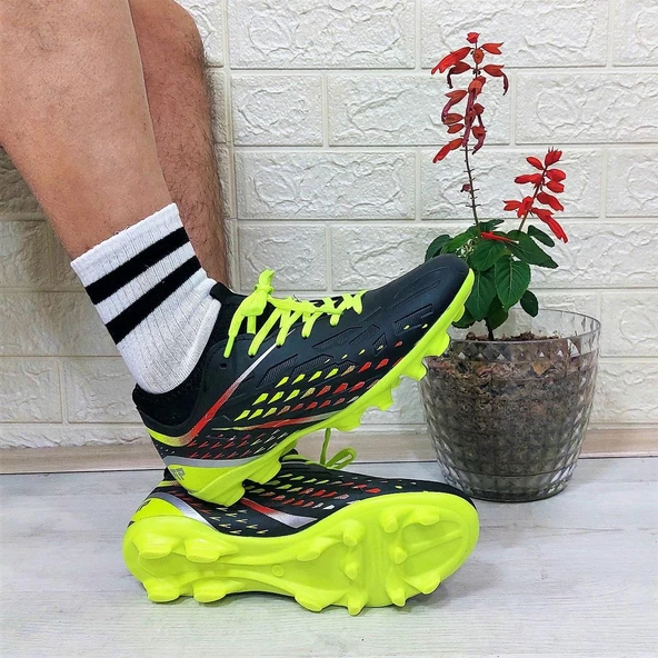 M.P 1359 Siyah-Sarı Termal Likralı Krampon Futbol Ayakkabı - Resim 2