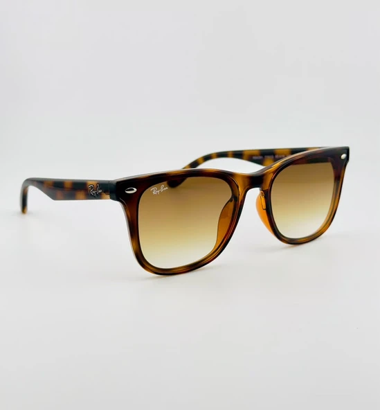 Ray-Ban RB 4391 710 / 13 65.18 Unisex Güneş Gözlüğü ürün görseli 1