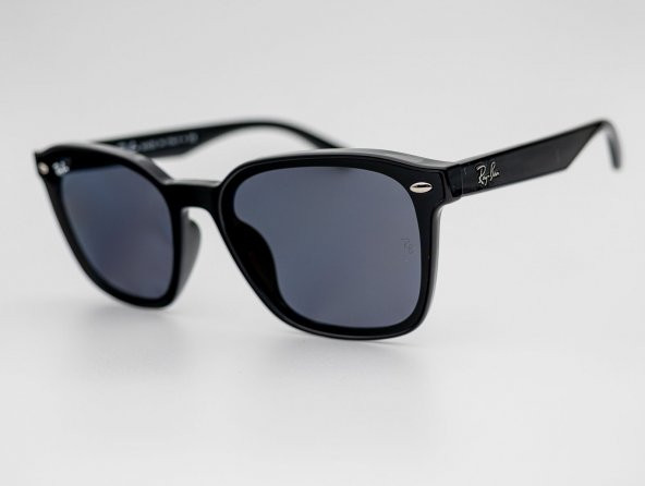 Ray-Ban RB 4392 601/87 66-17 Unisex Güneş Gözlüğü