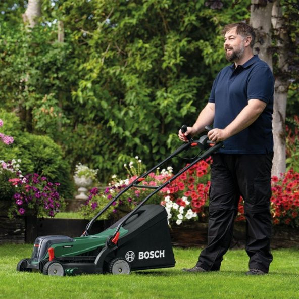 Bosch Universal Rotak 2x18V-37-550 Kömürsüz Akülü Çim Biçme Makinesi (Akü Hariç) 06008B9E01 - 2