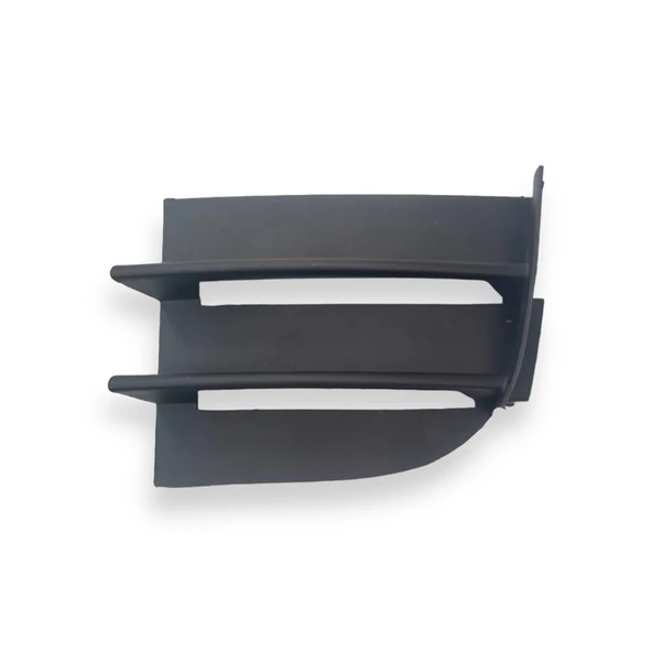 Skoda Superb 2 2009-2013 Ön Tampon Orta Izgara Sol Parça 3T0853665 - 2