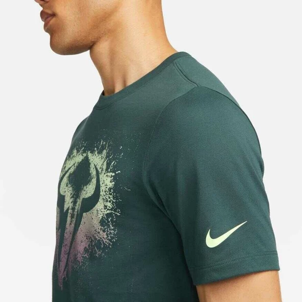 NikeCourt Dri-FIT Rafa Erkek Tenis Tişörtü - 5